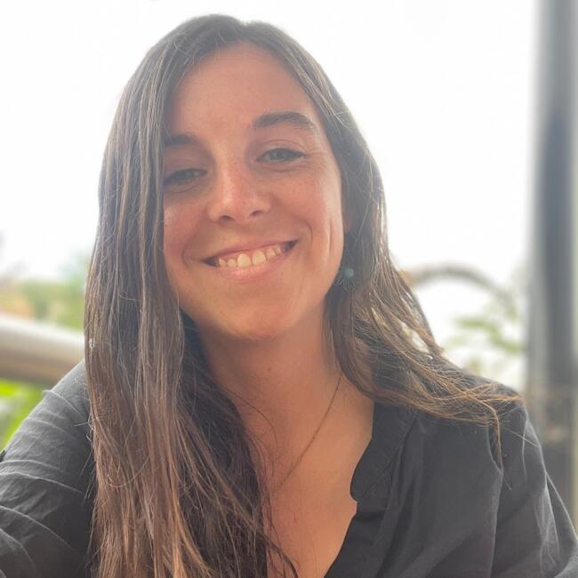 Canguro en Valencia: Manuela