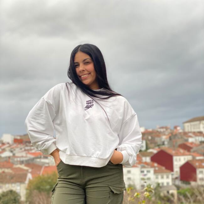 Niñera en Santiago de Compostela: Nicole