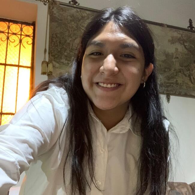 Babysitter in Surco: Nicoke Huapaya Paucar