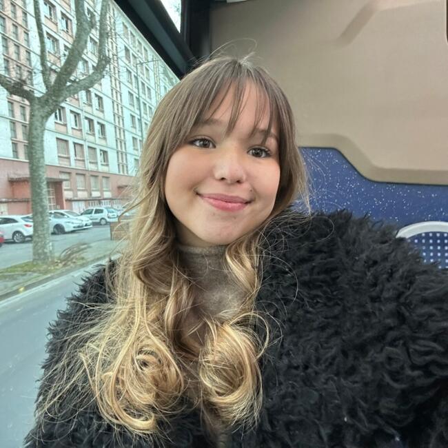 Babysitter in La Motte-Servolex: Sophie