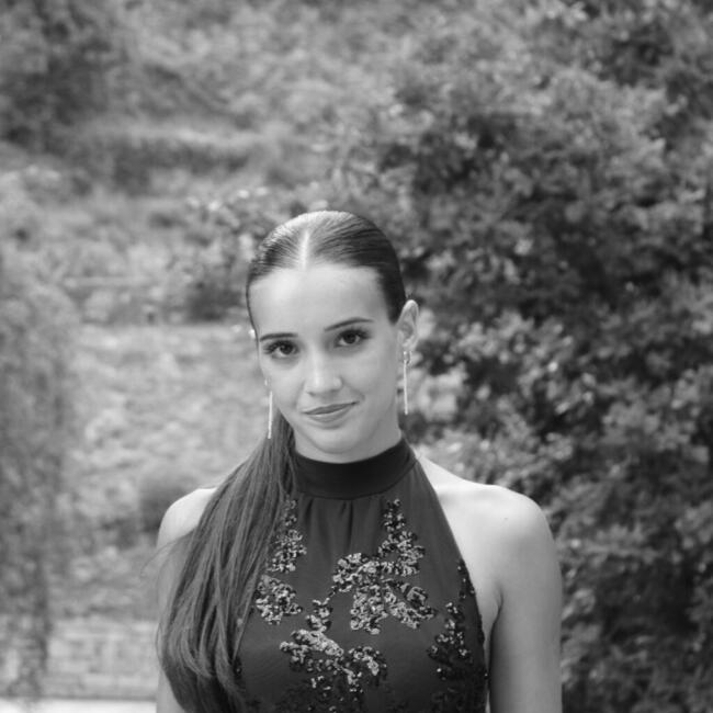 Babysitter in Tondela: Carolina