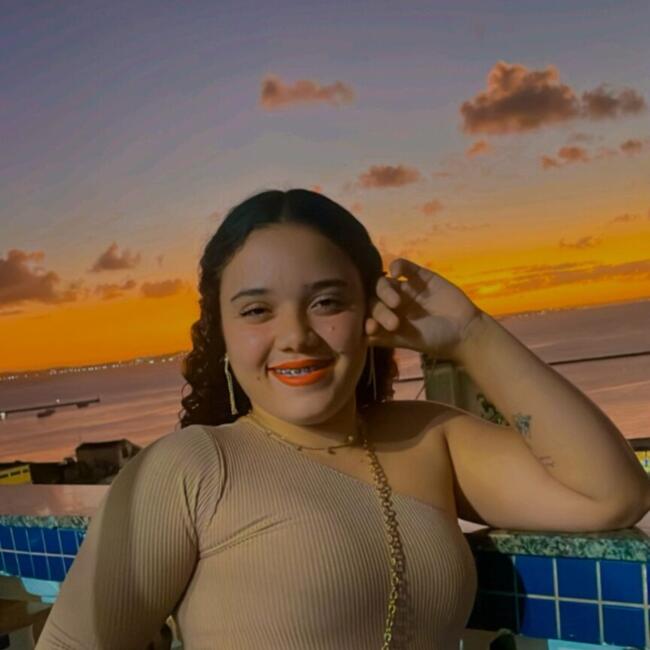 Babysitter in Salvador: Geovanelly