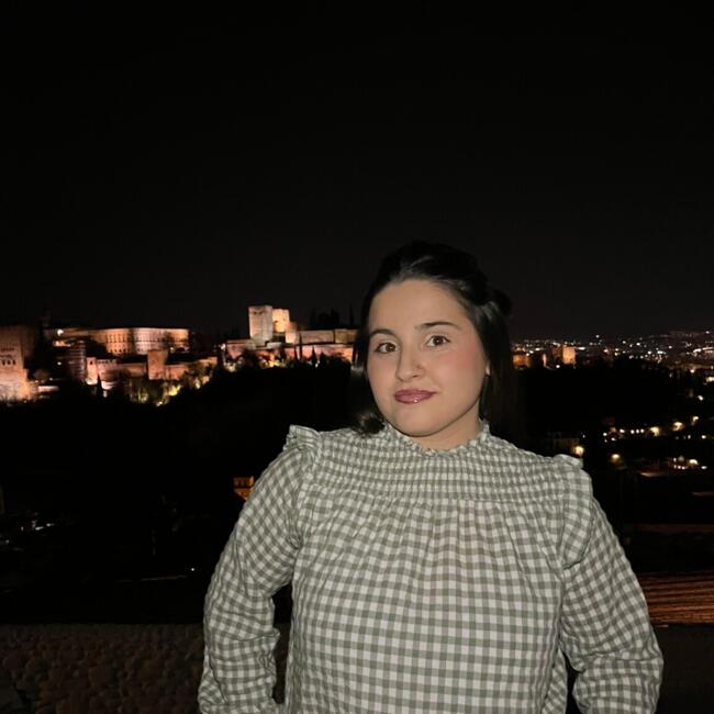 Babysitter in Badajoz: Pilar