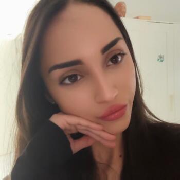 Babysitter Temse: Hiranur