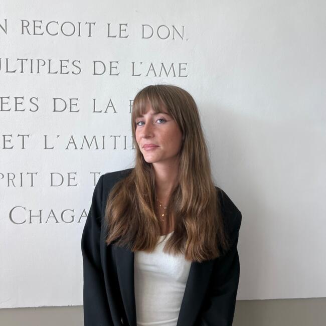 Babysitter in Nice: Camille