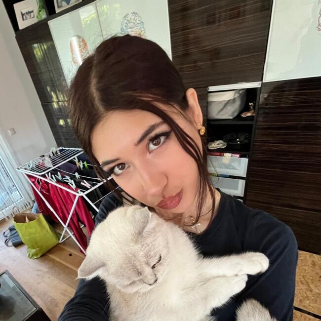 Babysitter in Wiesbaden: Heidi