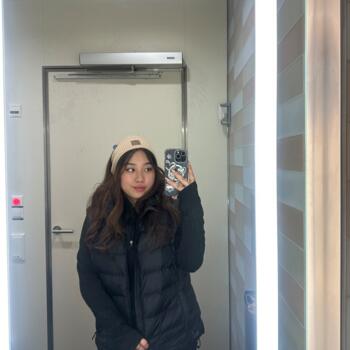 Babysitter in Toronto: Heng-Yu