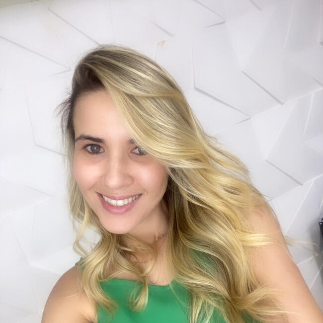 Emprego de babá em Cabedelo: Laryssa