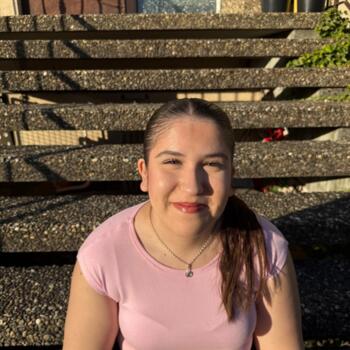 Babysitter in Wörth am Main: Derin