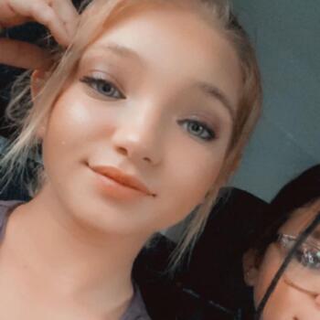 Babysitter in San Diego: Tori