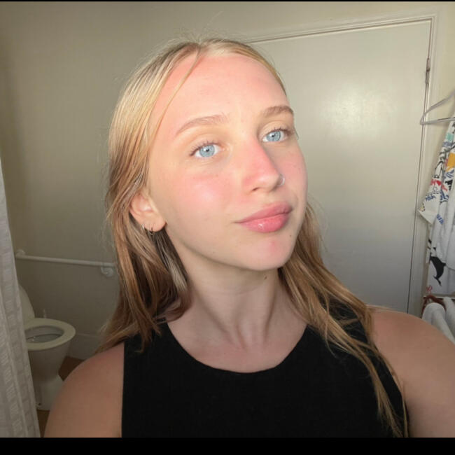 Babysitter in Brisbane: Maddie