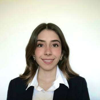 Babysitter in Munich: Alejandra Aguirre