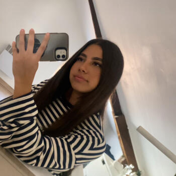 Babysitter in Auxerre: Anouchka
