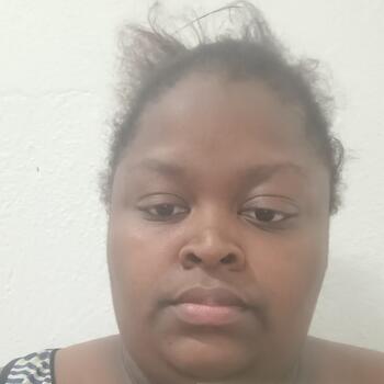 Babysitter in Valença (Rio de Janeiro): Lucilia