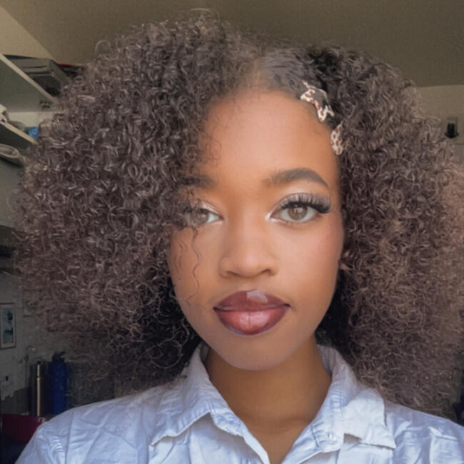 Babysitter in Paris: Joriane