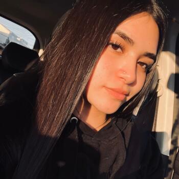 Babysitter Port Montt: Martina