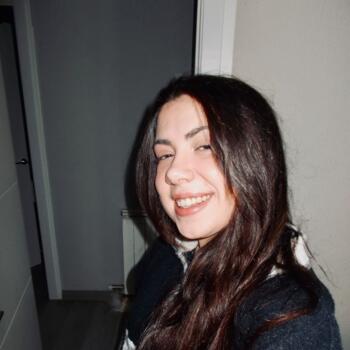 Babysitter in Oviedo: Andrea