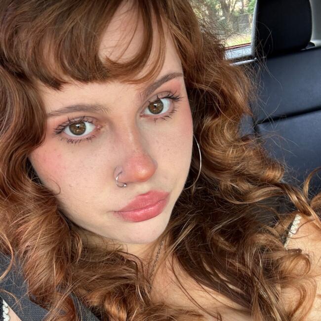 Babá em Iguaba Grande: Isabella