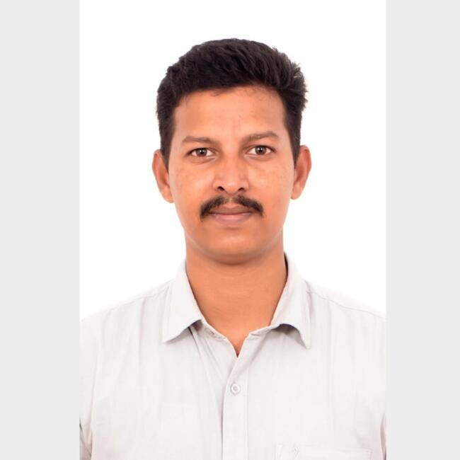 बंगलौर में बेबीसिटर: Arun