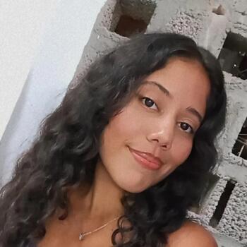 Babysitter in Abreu e Lima: Maria