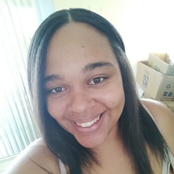 Babá Recife: Iasmim