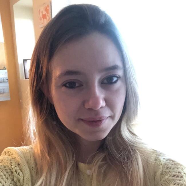 Babysitter in Savigny-sur-Seille: Chloé