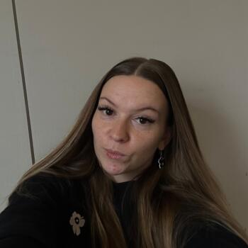 Lastenhoitaja Tampere: Noora