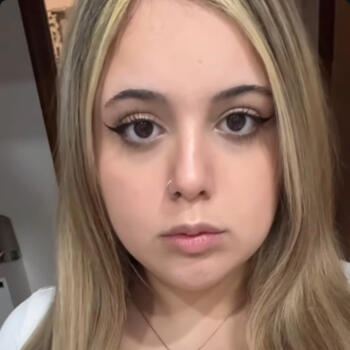 Babysitter in Moncalieri: Becca