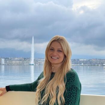 Babysitter in Baden: Arielle