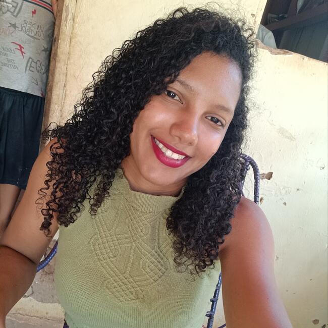 Babysitter in Brasília: Laura