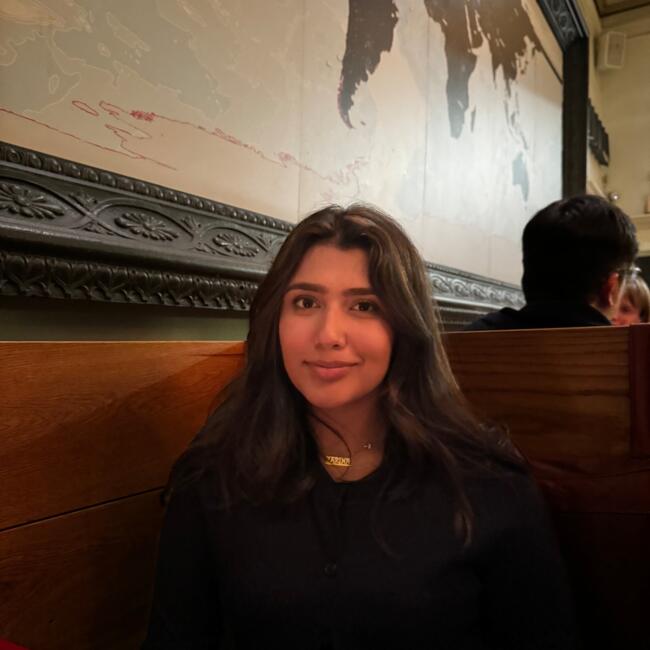 Niñera en Toronto: Zarina