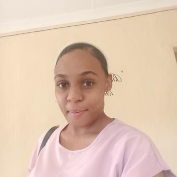 Babysitter Edendale: Brittney