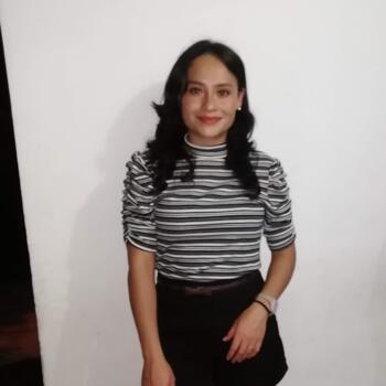 Babysitter Melbourne: Yojana