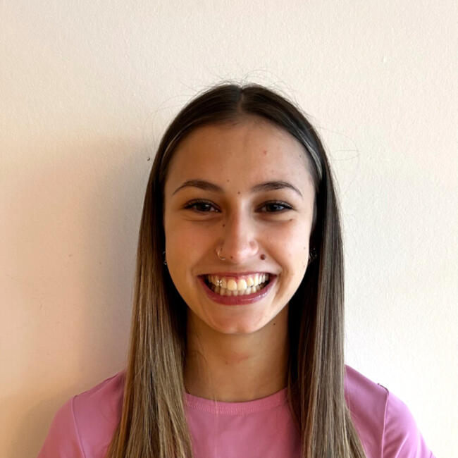 Babysitter in Genolier: Léonie