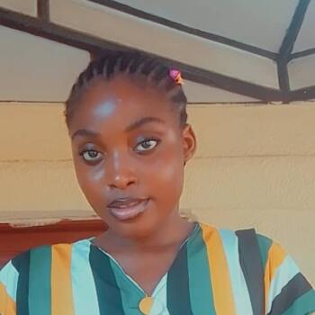 Babysitter in Calabar: Ruth