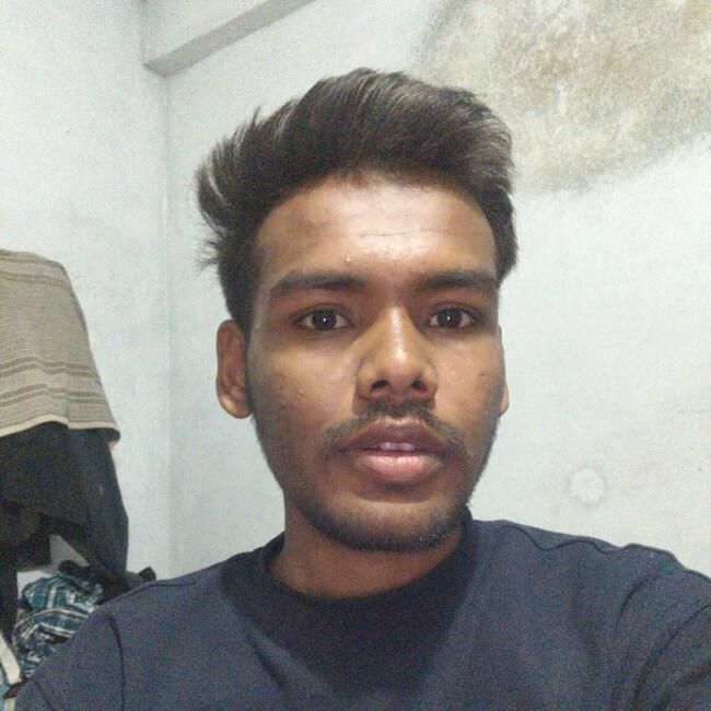 इन्दौर में बेबीसिटर: Hariom