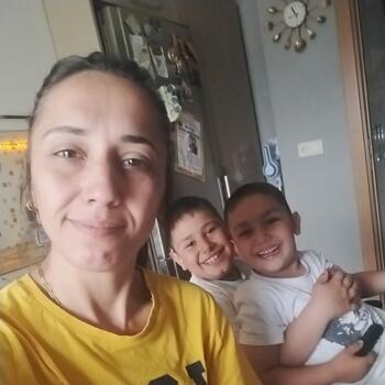 Mimarsinan bölgesinde bebek bakıcısı: Gülşah