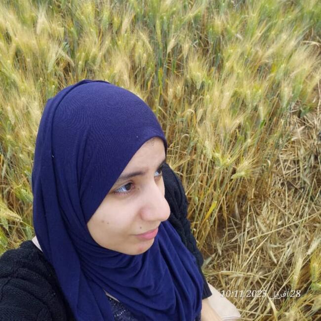 جليسة أطفال في الرياض: Aziza