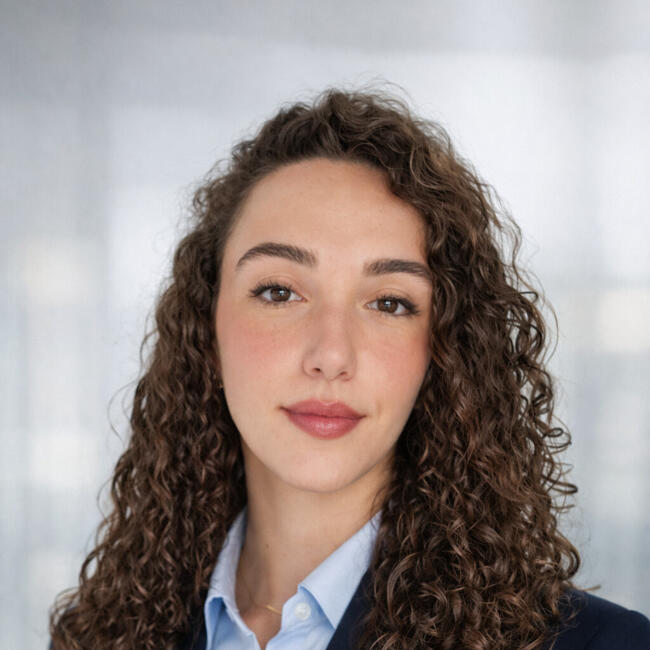 Babysitter em Cascais: TEKO