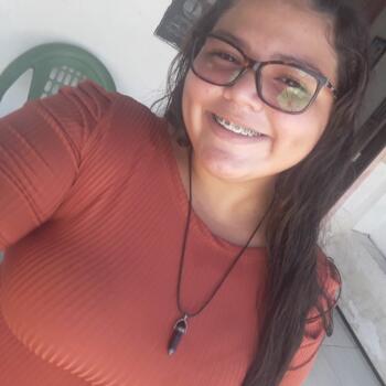 Babysitter in Maracanaú: Luiza