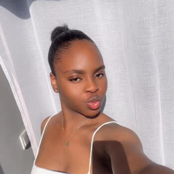 Nounou à Collonges-sous-Salève: Israëla