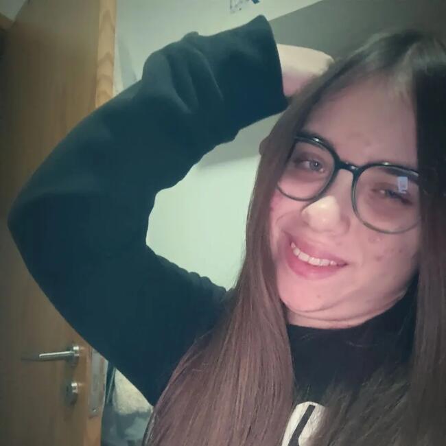 Babysitter in Matosinhos Municipality: Carolina