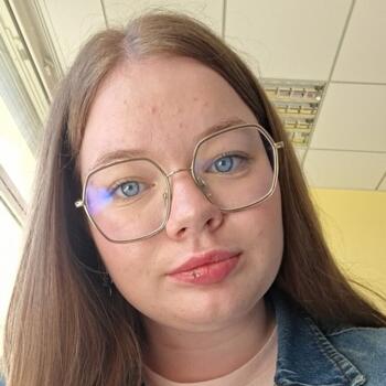 Babysitter in Le Fresne: Marion