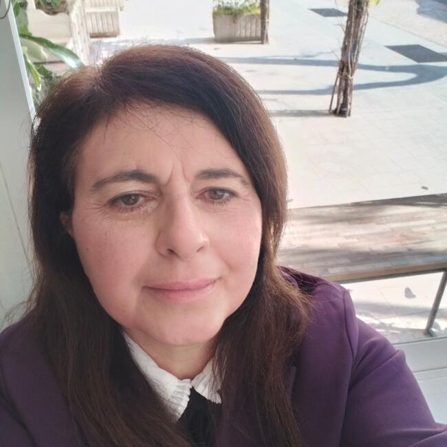 Babysitter a Vasto: Palmira