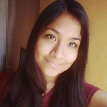 Babysitter in Moche: Lucero