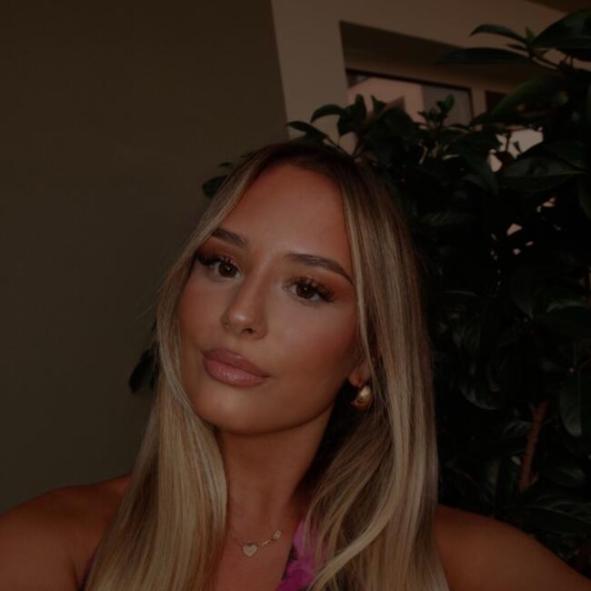 Babysitter in Dürnten: Nesa