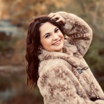 Babysitter in Pendleton (Indiana): Bella