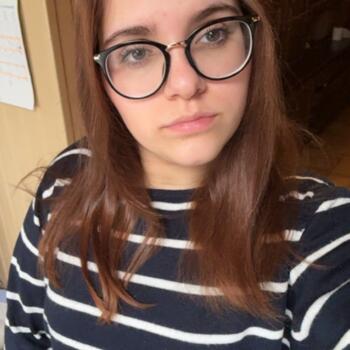 Babysitter in Charleroi: Kellyssa