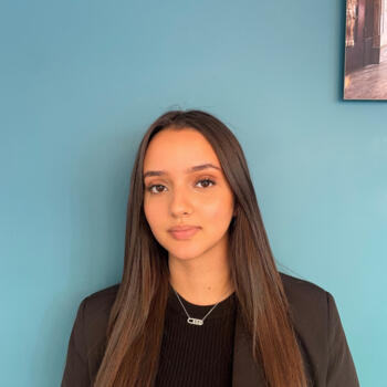 Babysitter in Montgeron: Ikram