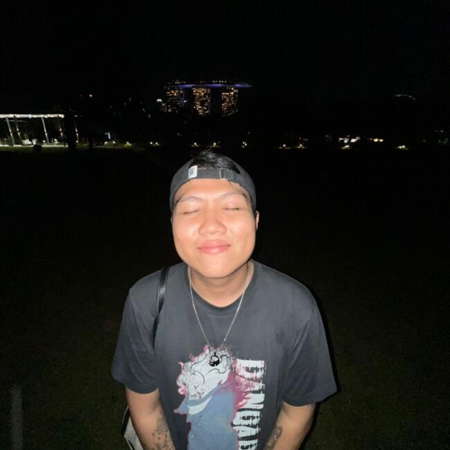 Lowongan pekerjaan babysitting di Karawaci: Ricky